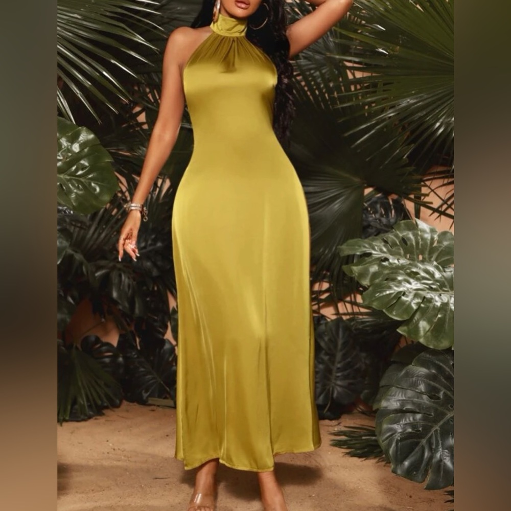 Green halter dress
